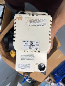 AC condensation pump