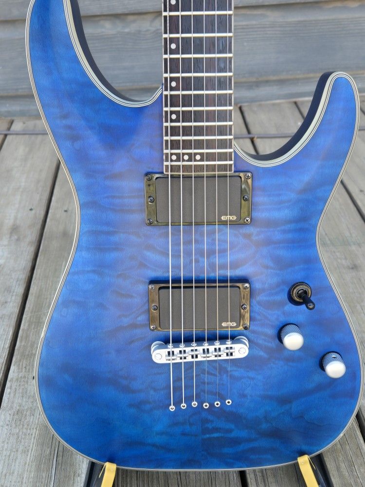 Schecter C-1 Platinum, active EMG Pickups