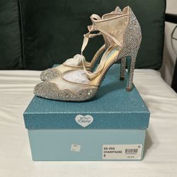 Betsey Johnson Bridal Shoes Size 8