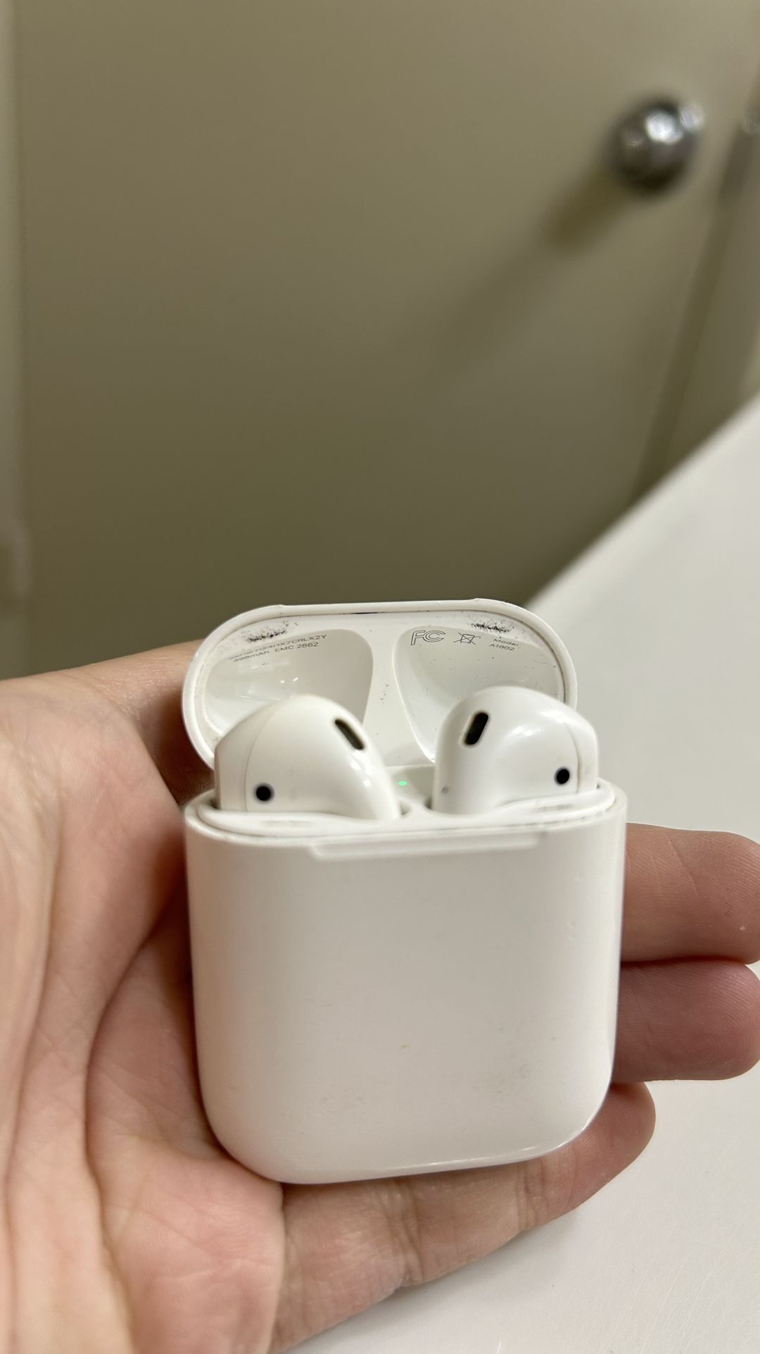 Airpods 1st Gen
