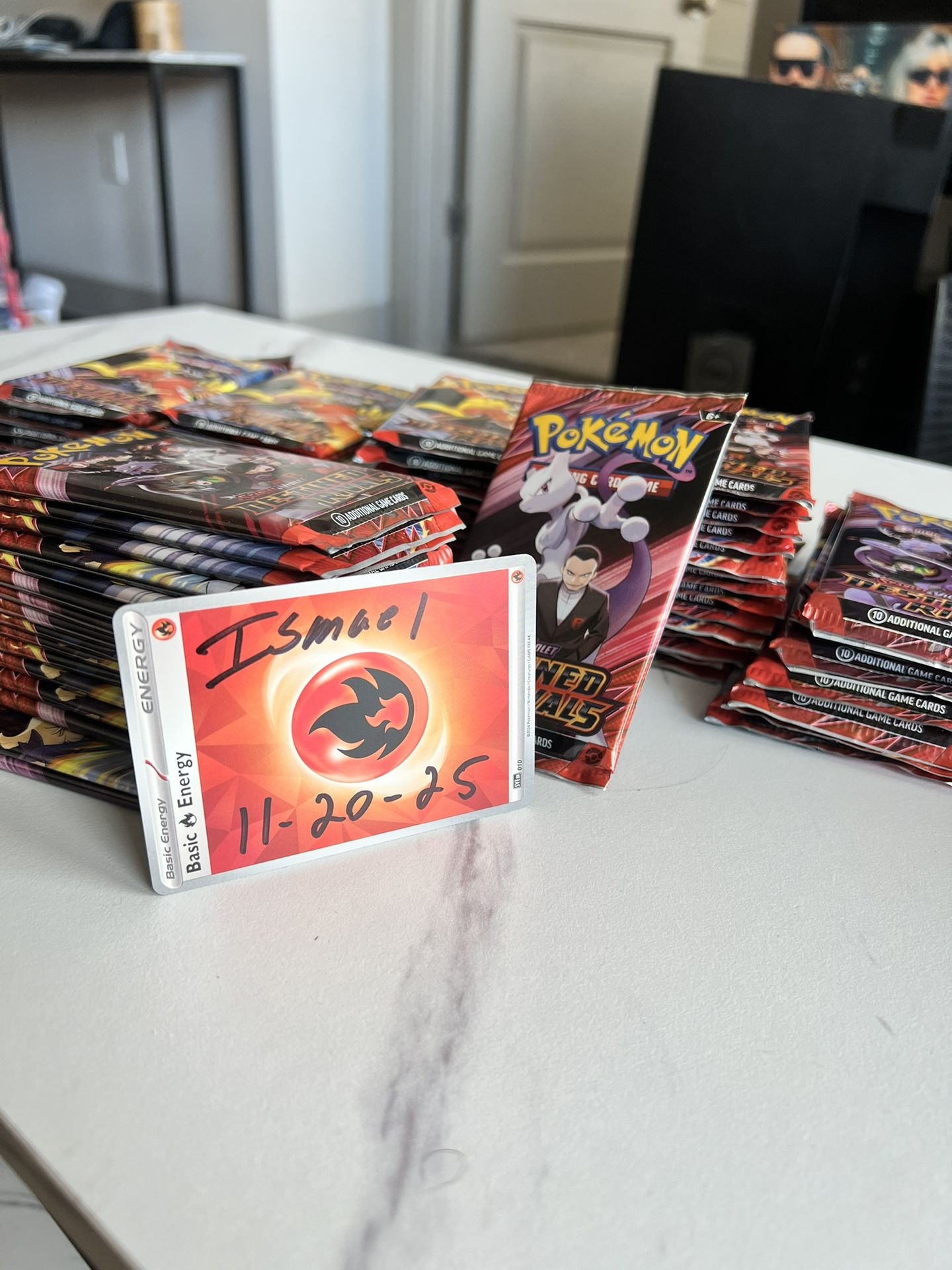 Destined Rivals (50) Packs