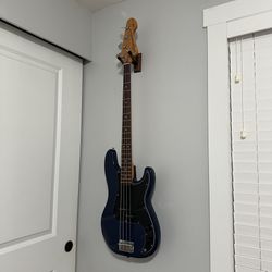 Squir/ Vintage Vj74 4 String Bass Guitar 