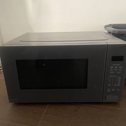 General Electric BUILT-IN SENSOR MICROWAVE OVEN