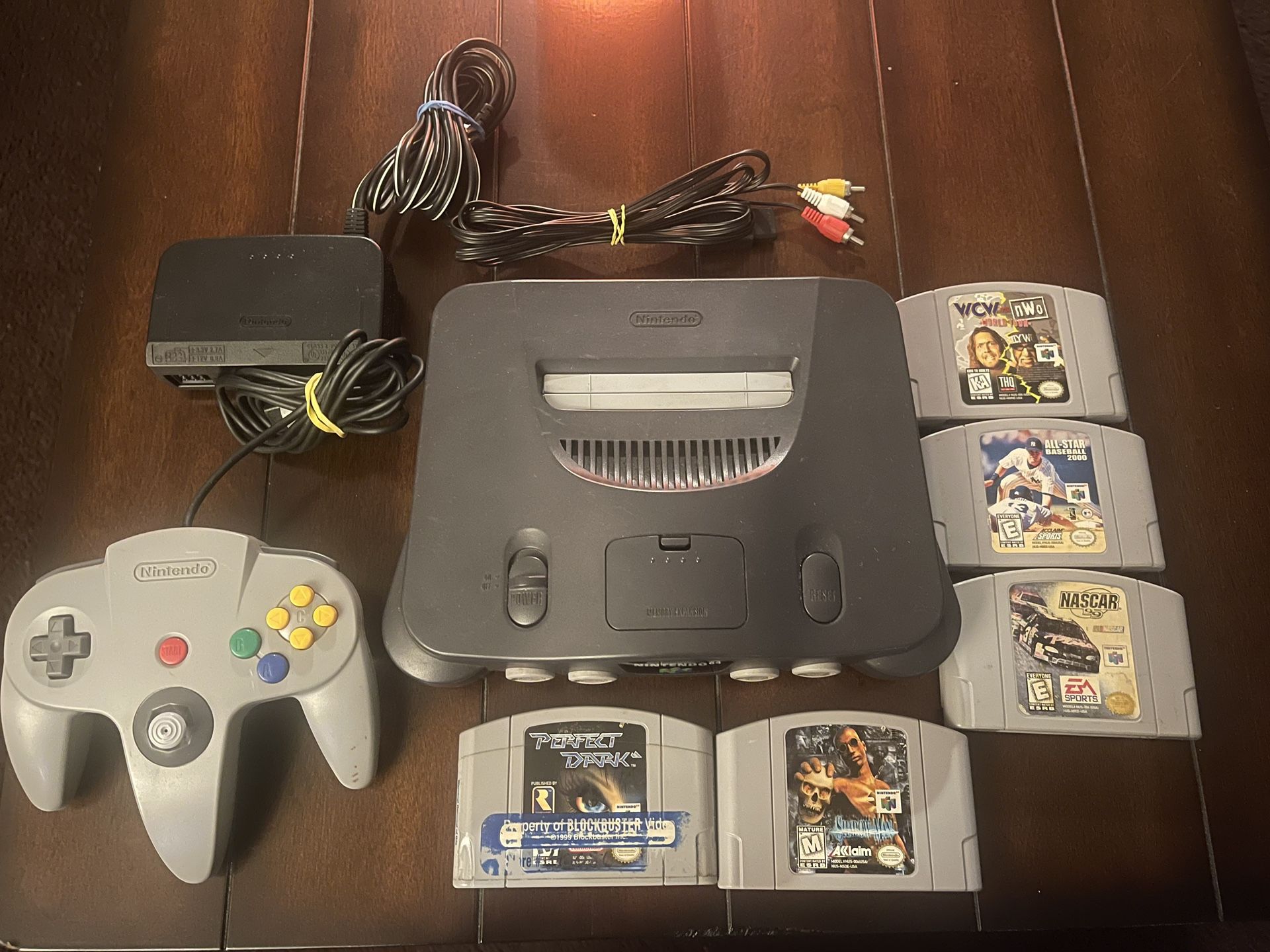 Nintendo 64 With One Controller And 5 Games Power Cord And Av Cord Tested Works