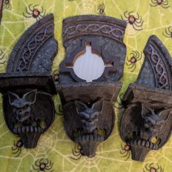 3 Piece Gargoyle Set With A Mirror 