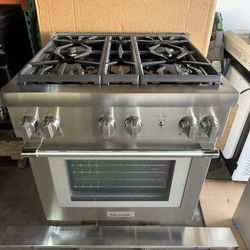 NEW 30” Thermador Range