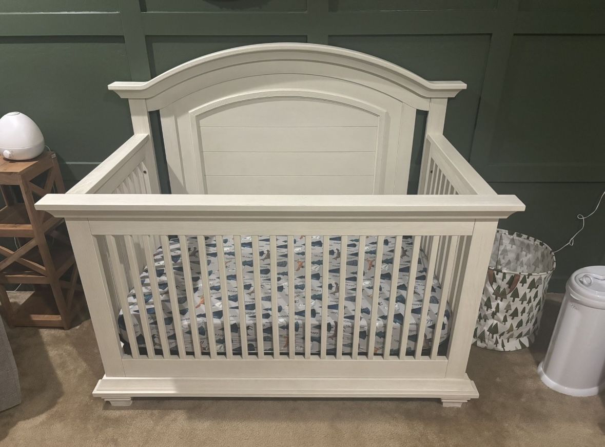 Baby crib