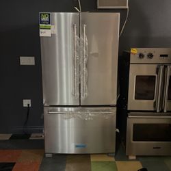 New Counter Depth Kitchen Aid Refrigerator‼️‼️‼️