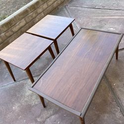 End Table W/ Coffee Table (Set) 