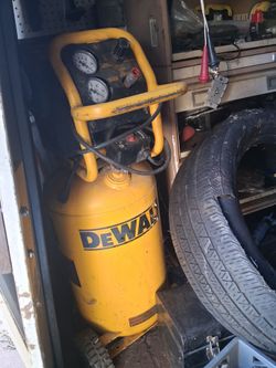 DeWalt compressor