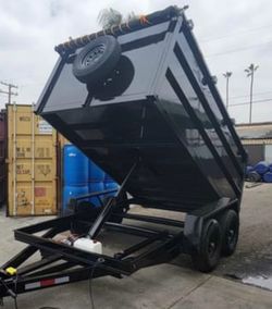 Smooth dump trailer