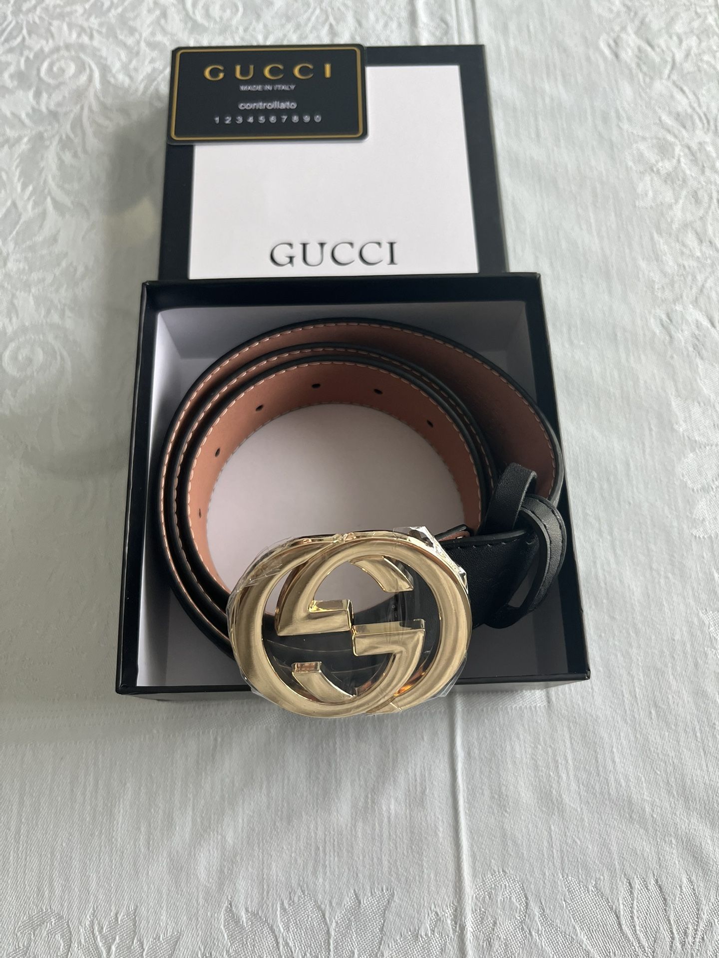 Authentic Black Gucci Belt With Box And Authentication, Size 33-35 inch