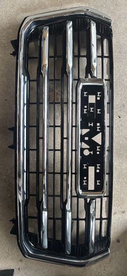OEM GMC 25-26 YUKON GRILLE