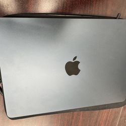 M2 MacBook Air