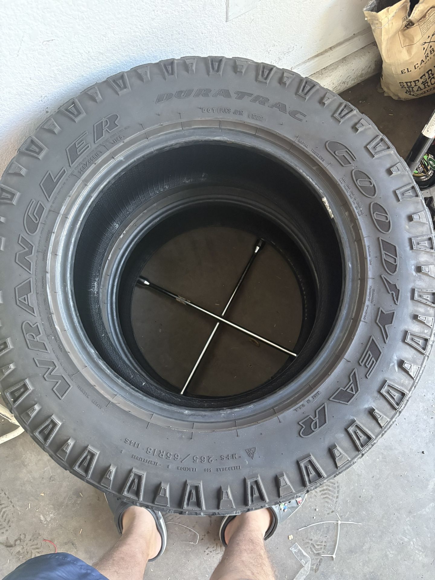 2 tires wrangler duratrac 265/65/18