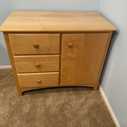 Baby Changing Cabinet 