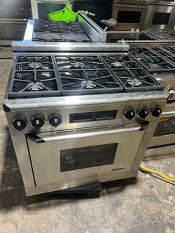 Dacor 30” dual fuel gas range