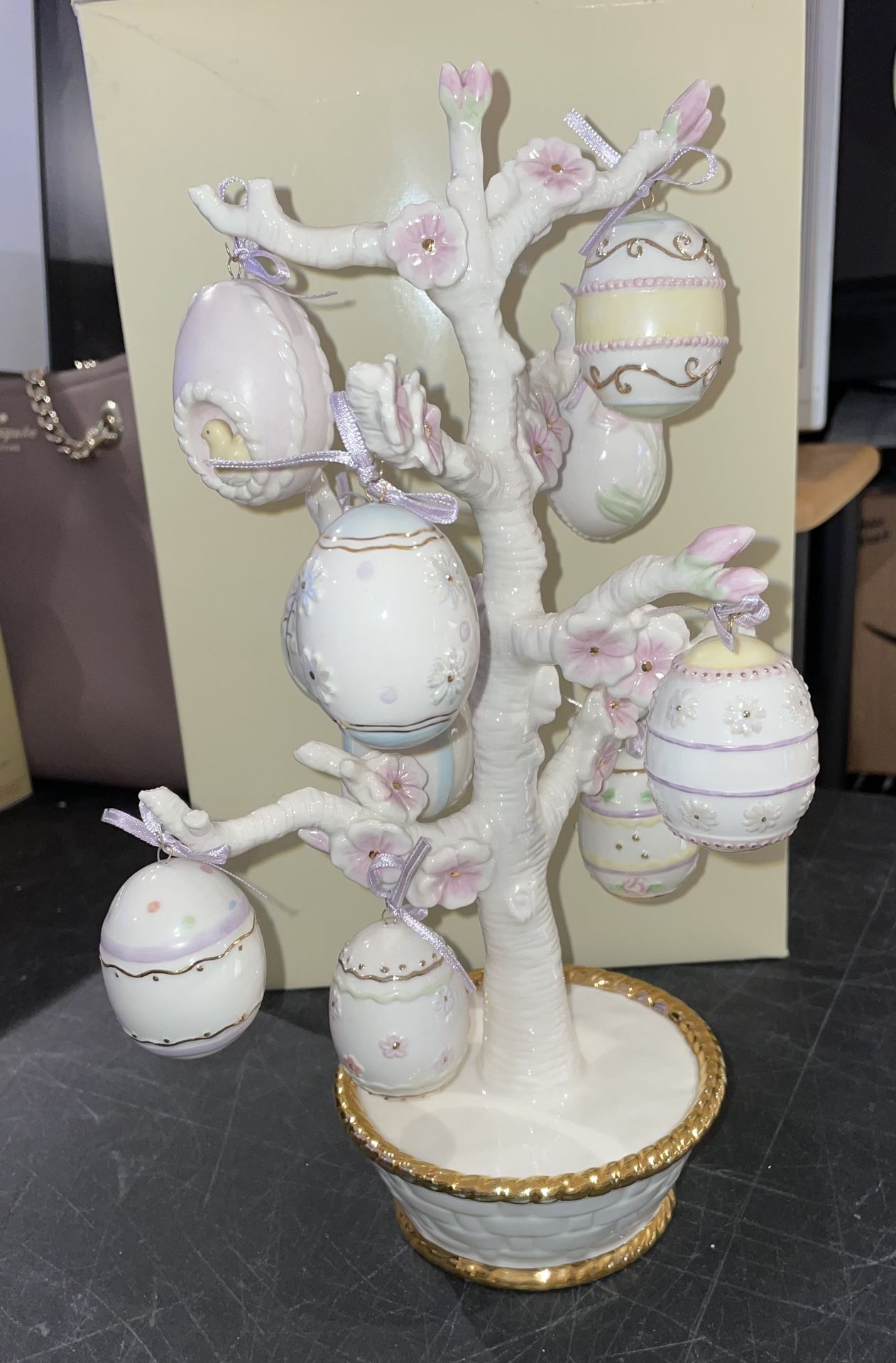 RARE!!! Lenox “The Easter Traditions Tree” With 10 Lenox Ornaments. 2005