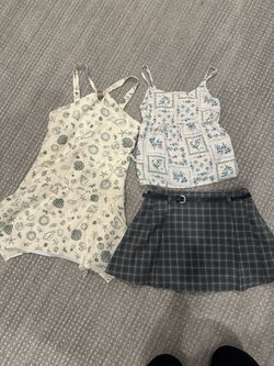 Girls clothes size 9-10
