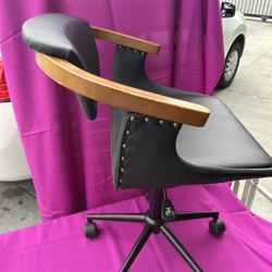 Desk Chair 