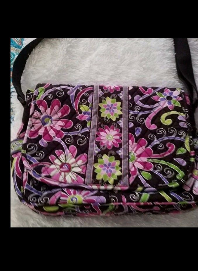 Vera Bradley messenger bag