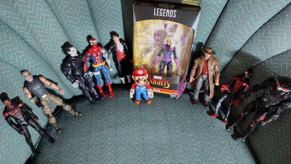 Various Action Figures 
