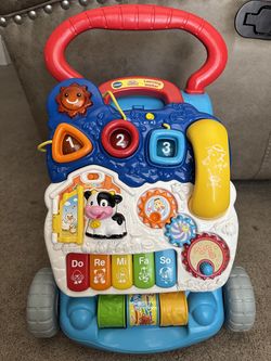VTech Sit-to-Stand Learning Walker – On the Farm
