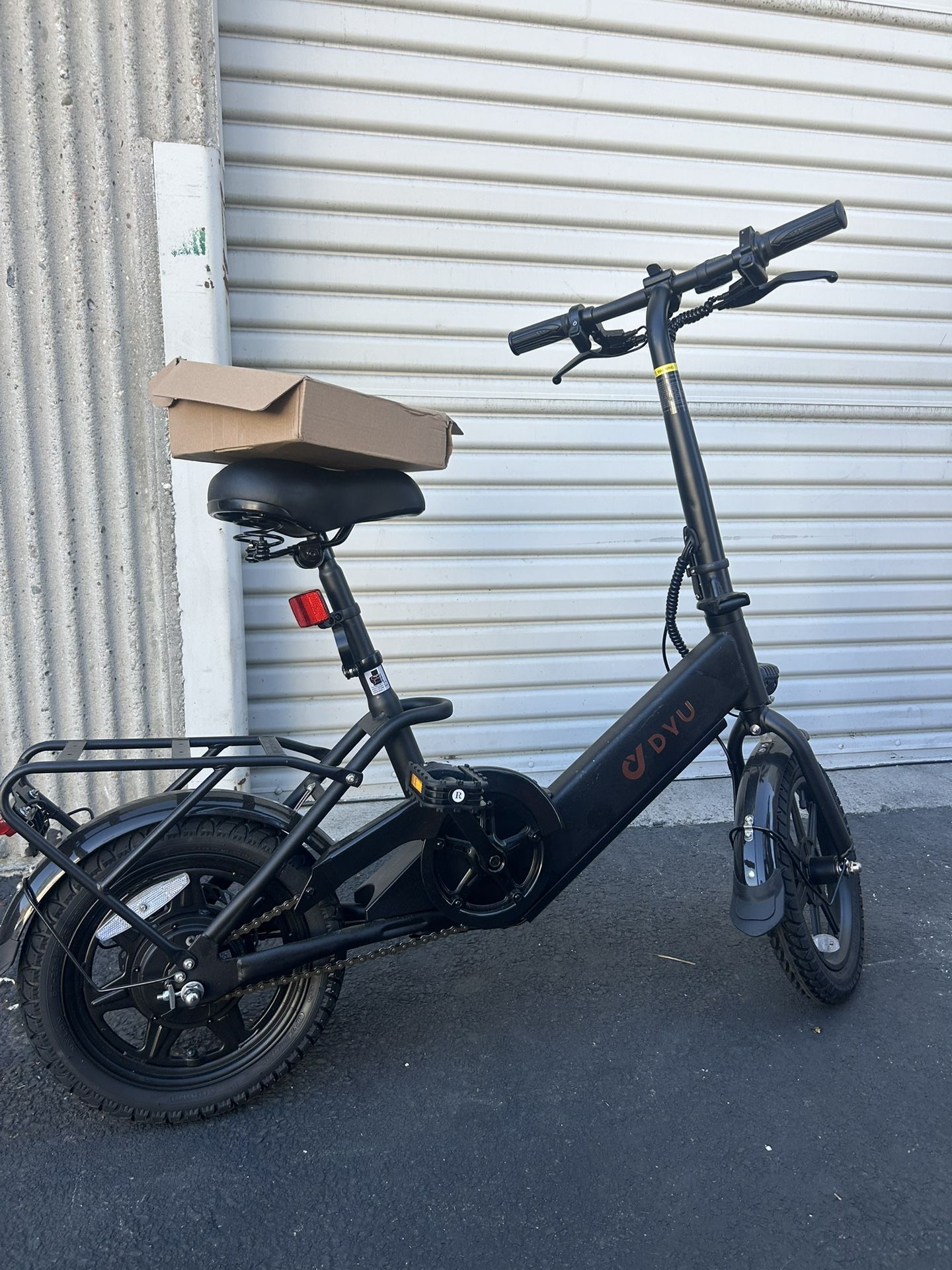 DYU Electric Bike for Adults Teens, Folding Electric Bicycle,Commuter City E-Bike with 350W Motor and 36V 7.8Ah Battery,3 Levels Assist, Dual Disc Bra