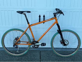 Vintage Voodoo Bizango