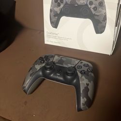 PlayStation 5 Controller (Army Green)