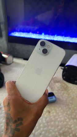 iPhone 15