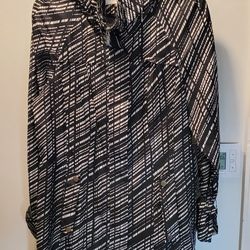 Vintage Calvin Klein Black/White Hooded Rain Windbreaker Lightweight Jacket  - Size Medium REDUCED 