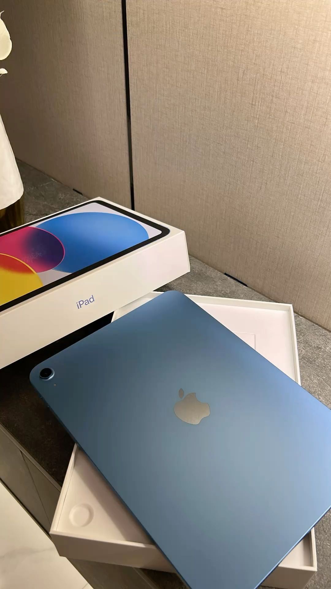 Apple iPad A16 Brand New