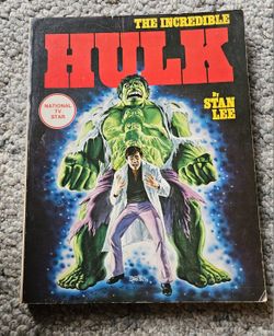 Vintage The Incredible Hulk Paperback From 1978