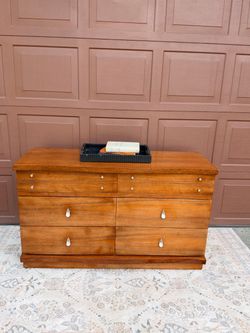Vintage United Furniture 6-Drawer Dresser