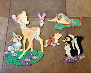 Vintage 60s Bambi Disney wall decoration