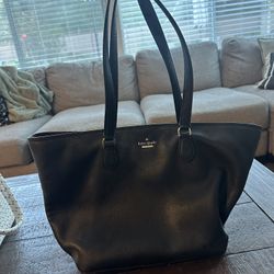 Kate Spade Black Leather Zippered Purse 
