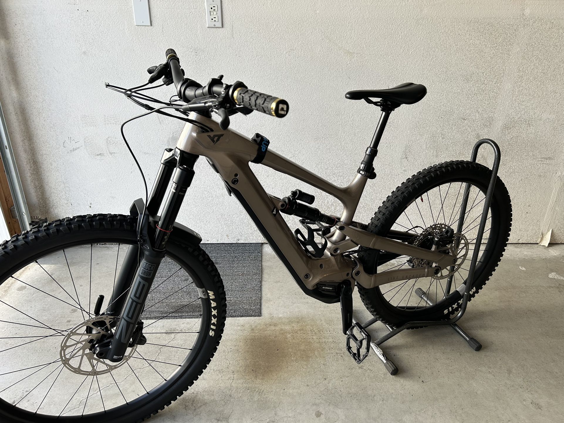 2022 YT DECOY CORE 2
