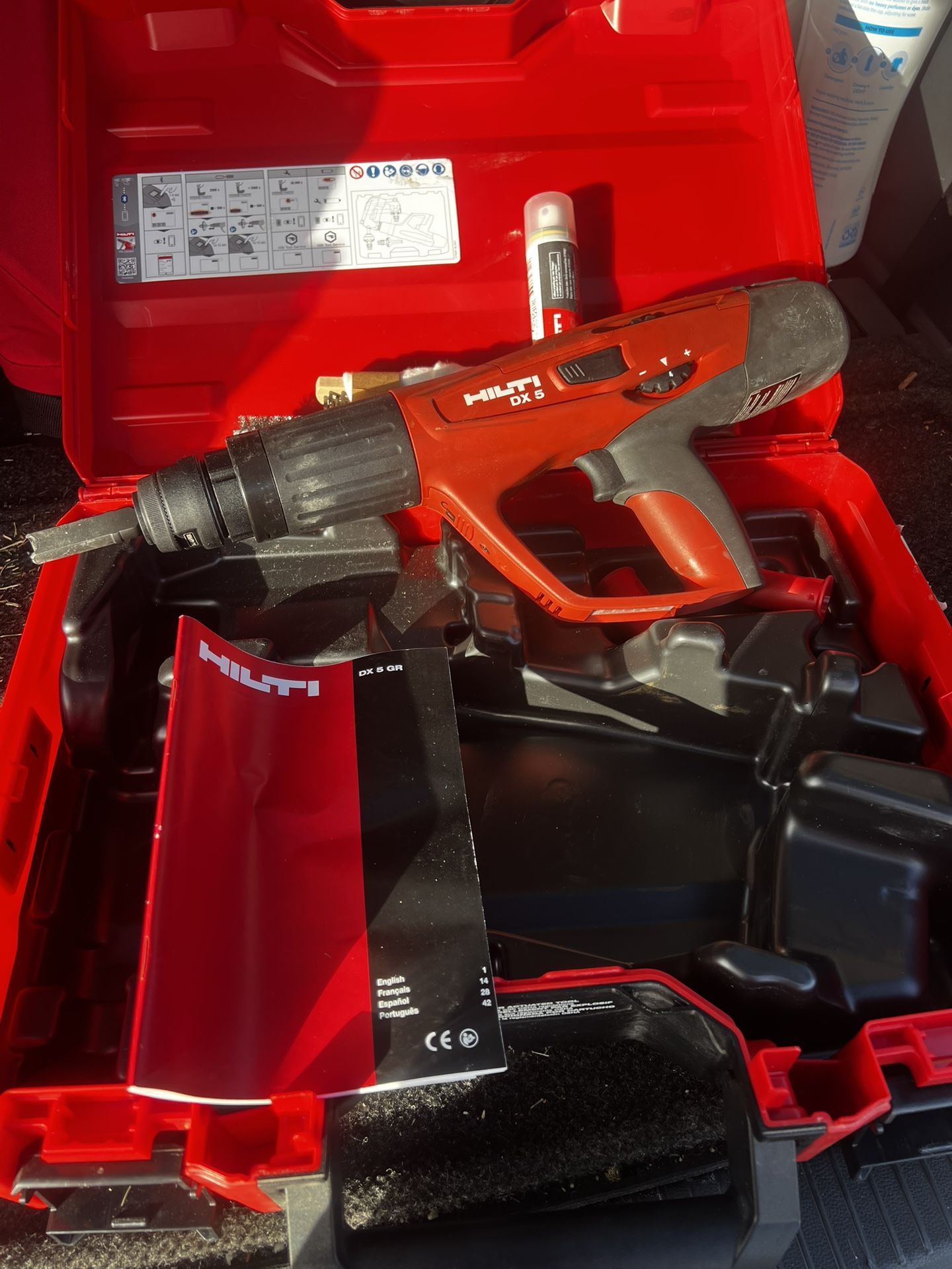 Hilti dx5 Powder Actuated Fastening Tool