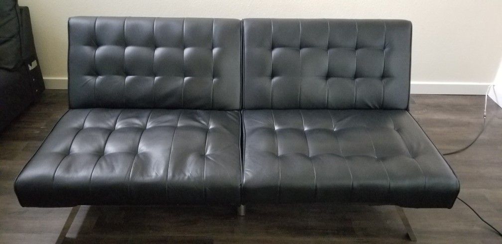 Black Futon 