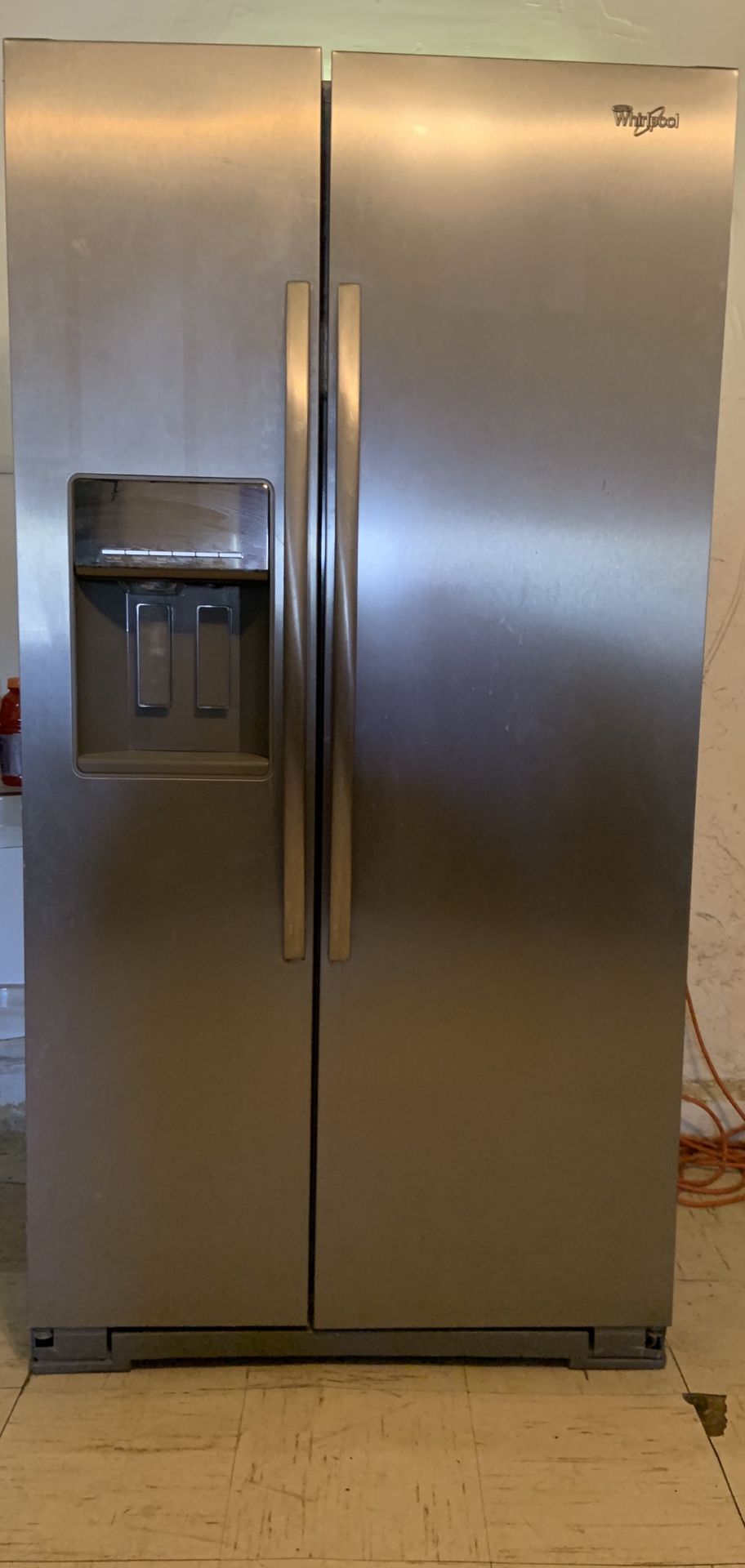 Whirlpool Side-by-Side Refrigerator (READ DESCRIPTION)