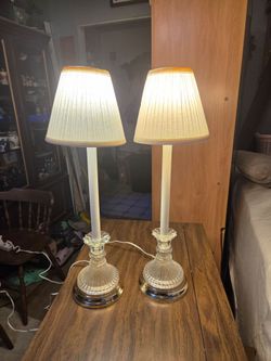 Pair of candlestick lamps with crystal bottoms