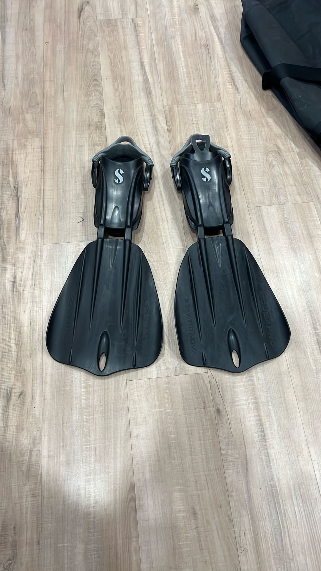 Seawing Nova Fins / Dry bag 