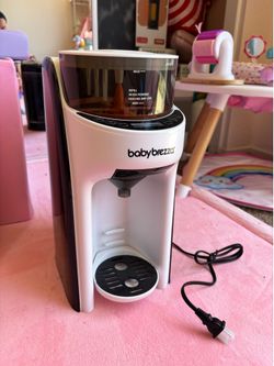 Baby Brezza formula bottle maker