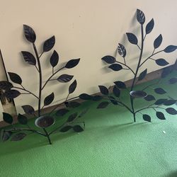 Leaf Designed Metal Wall Mounted Candle Holder 
