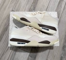 Air Jordan 4 RM