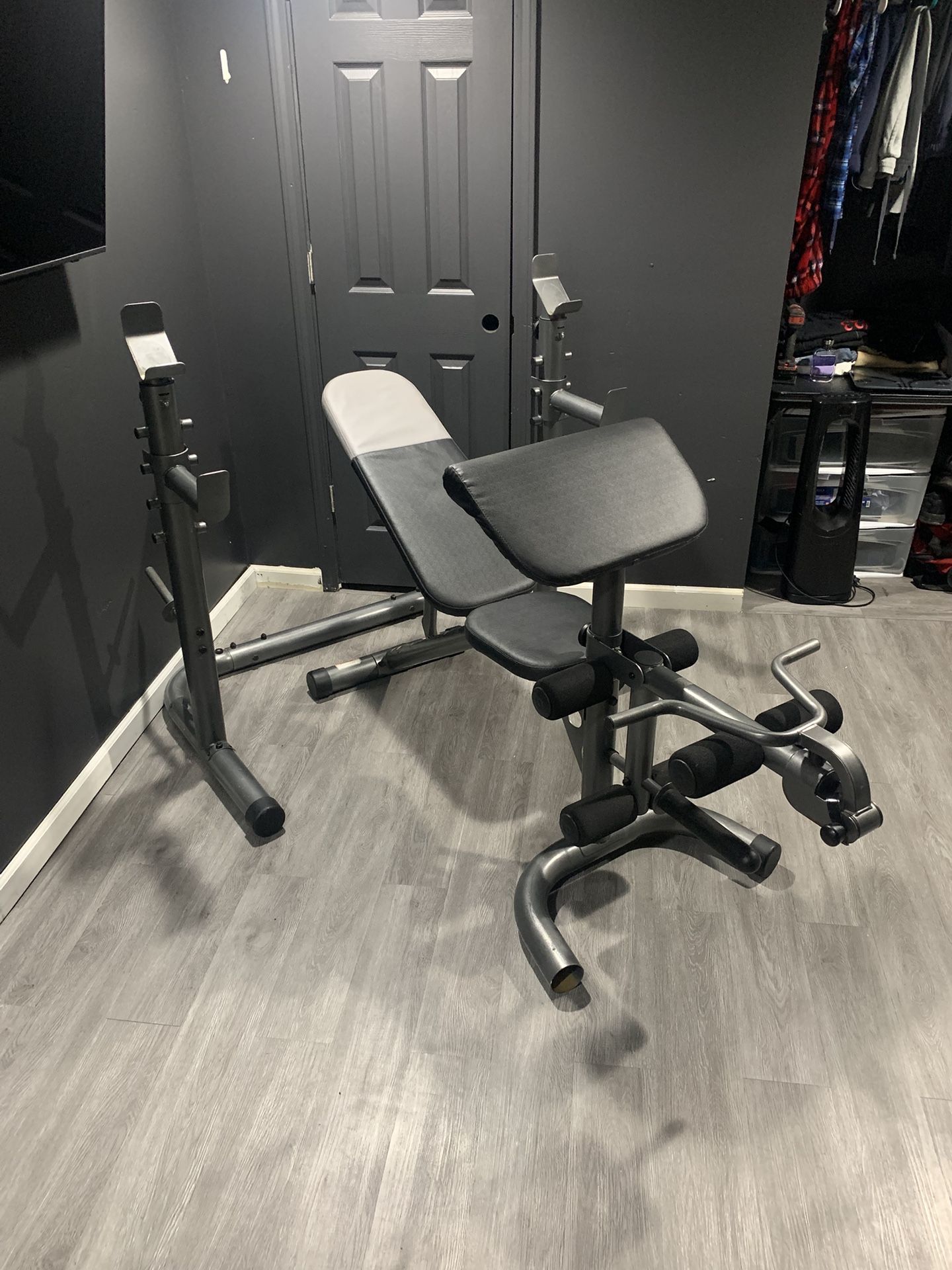 Weider XRS 20 Bench & Squat Rack – Like New