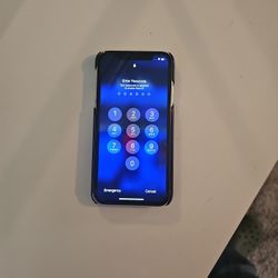 Apple iPhone XR 64gb. XFINITY CARRIER ONLY