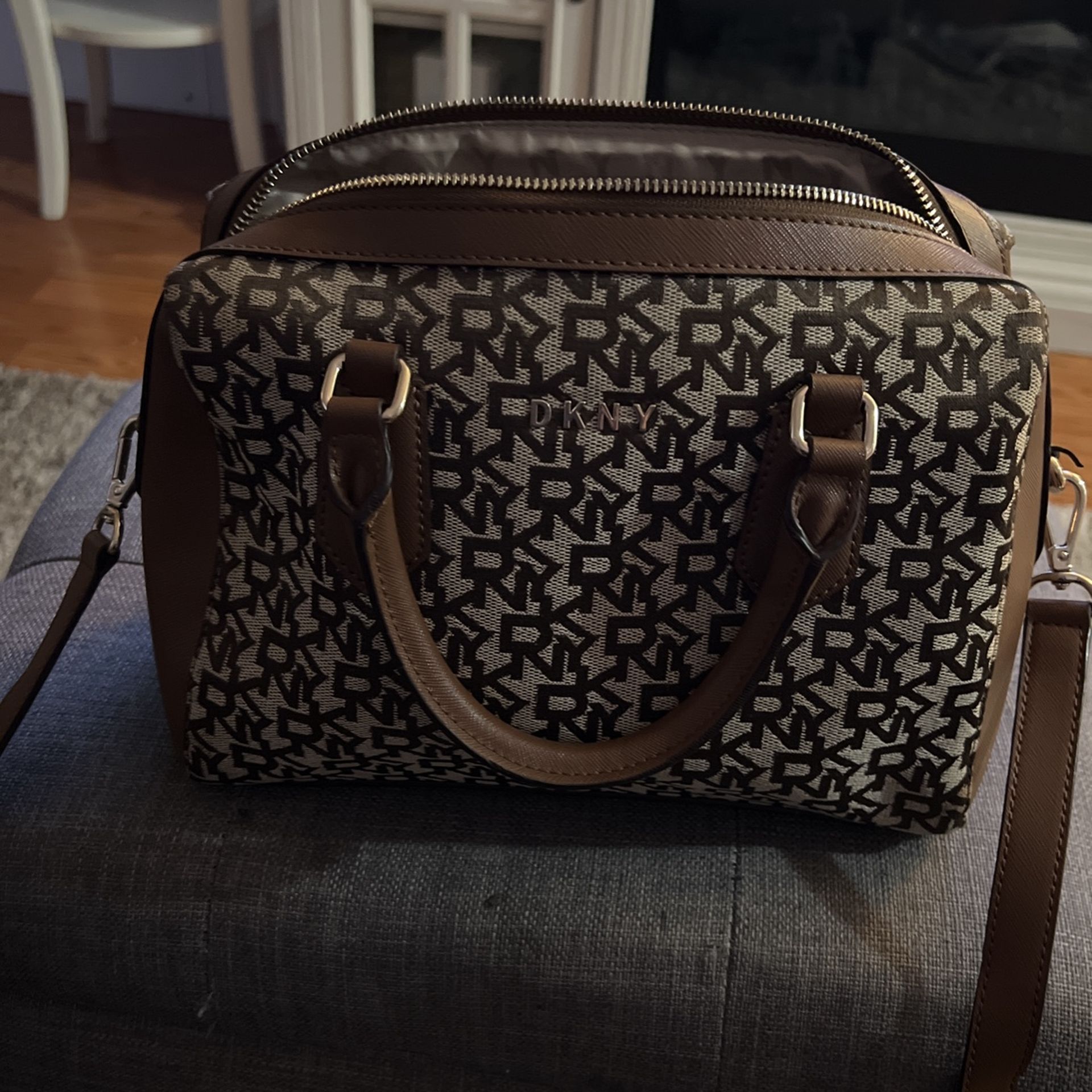 Women Handle Bag  DKNY 