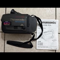 Panasonic PV-IQ503 VHS-C Palmcorder Camcorder W Battery For Parts Tape Plays
